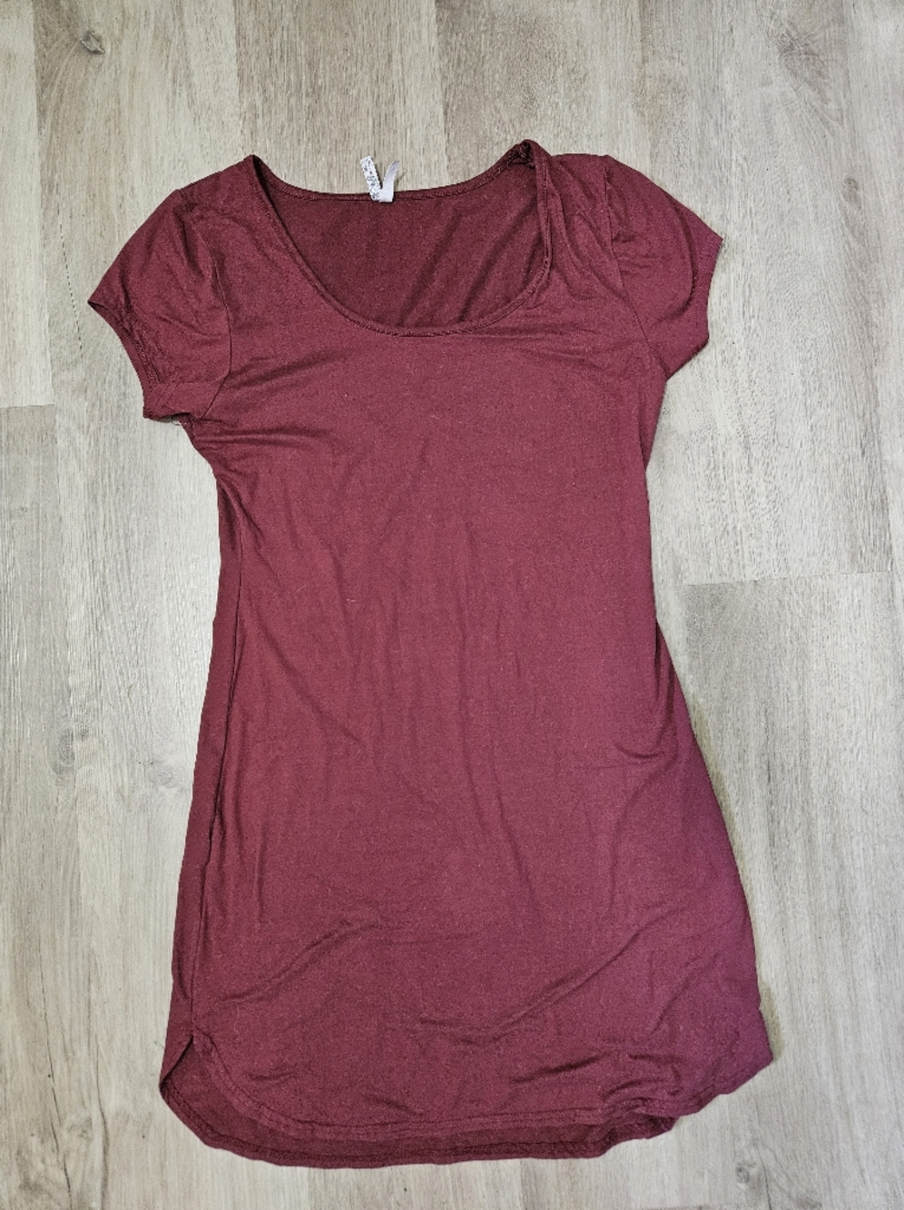 Mudd Maroon Burgundy Scoop Neck Curved Hem Dress | Size Large